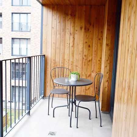 Palermo Moxy Te&Am Cracow Daire Krakow Dış mekan fotoğraf